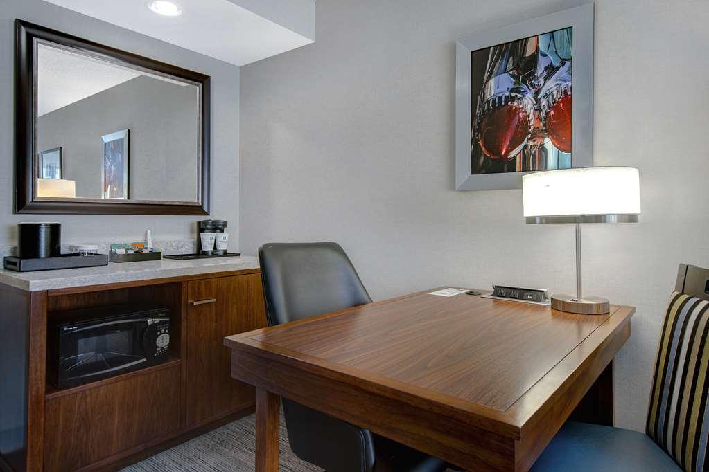 רומולוס Embassy Suites By Hilton Detroit Metro Airport חדר תמונה